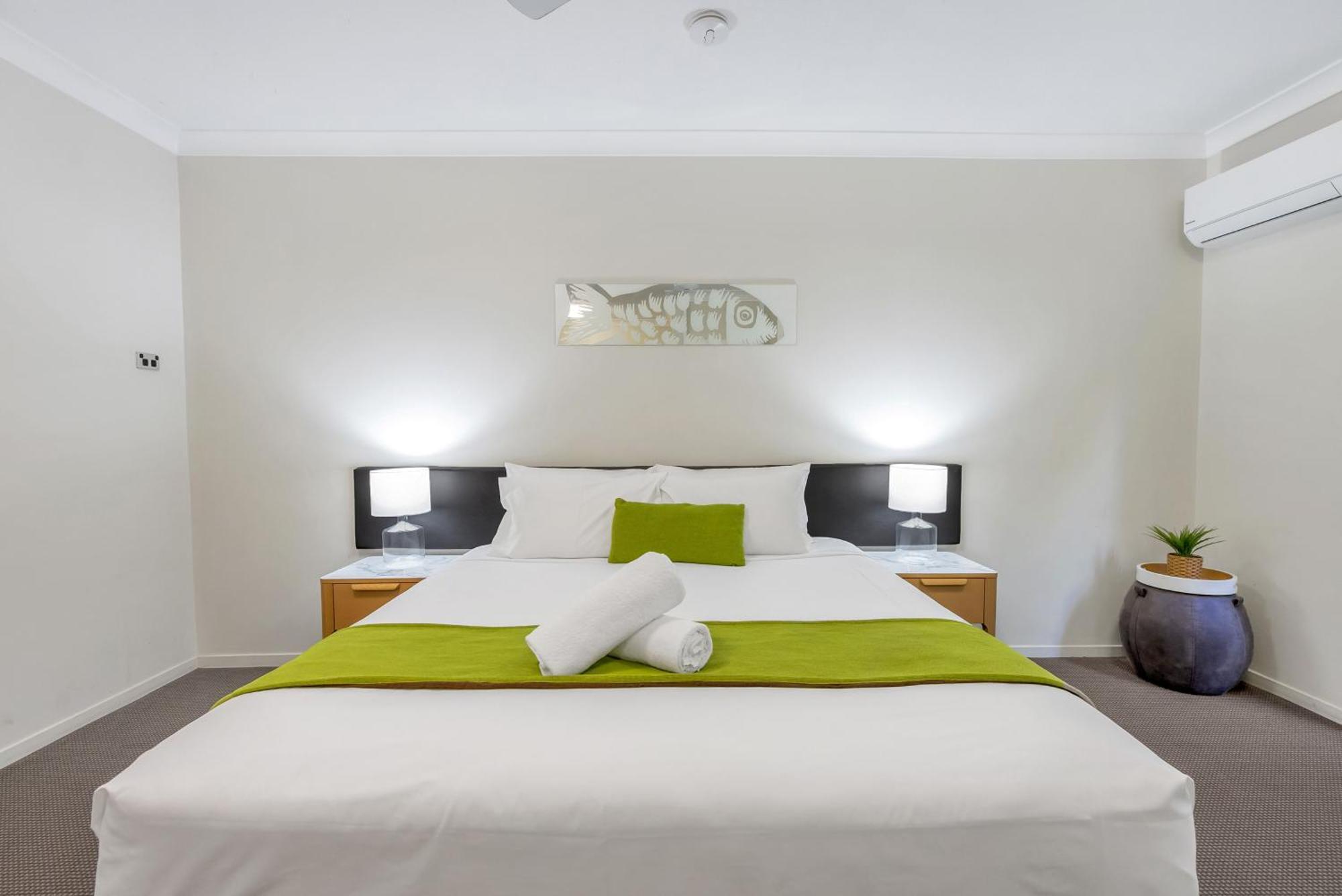 Sarayi Boutique Hotel Палм-Коув Экстерьер фото